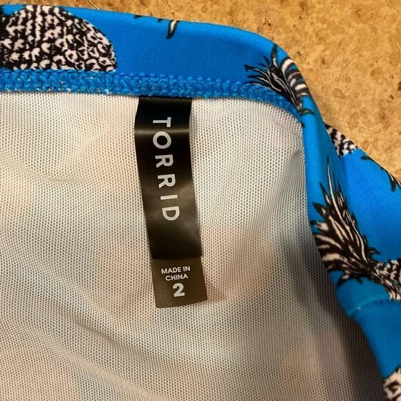 TORRID BLUE pineapple print RUCHED HIGH WAIST SWIM BOTTOMS - Picture 4 of 9